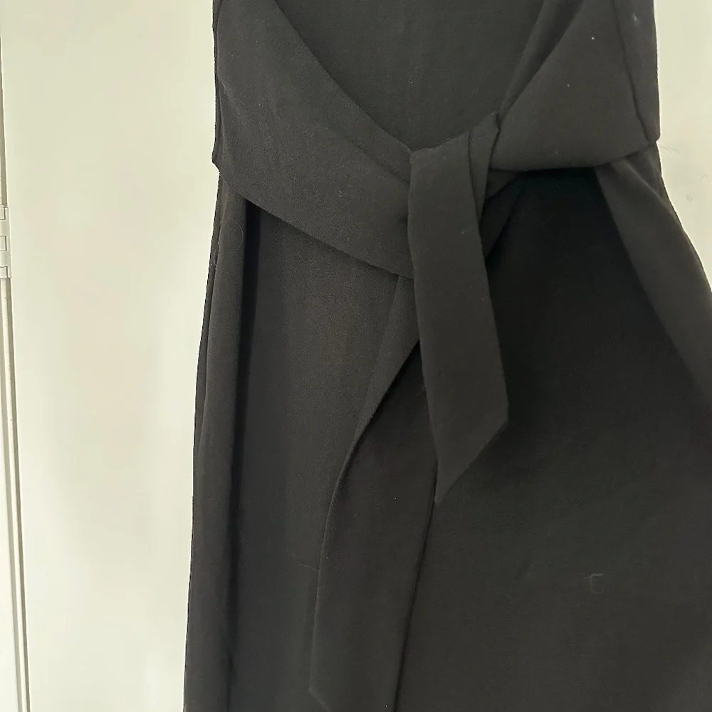 Club Monaco one piece black - Picture 2 of 4